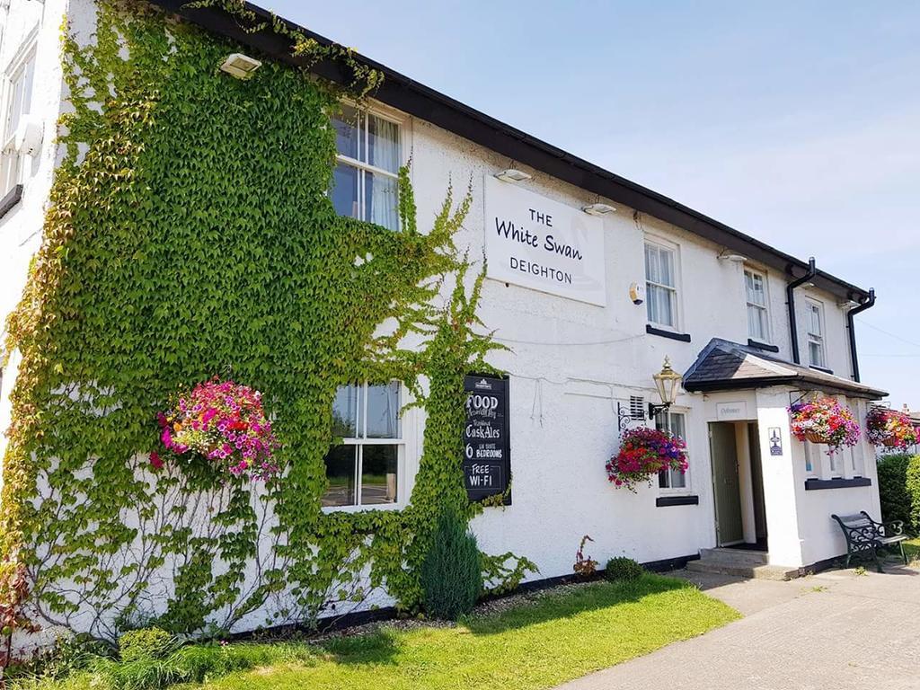 Hotel The White Swan Escrick Exterior foto